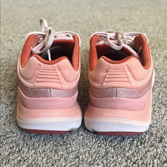 Topo Women’s Magnifly 5 - Picture 3 of 6